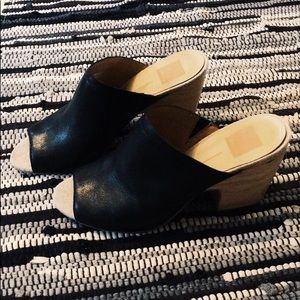 ◼️Dolce Vita heeled vegan leather mules